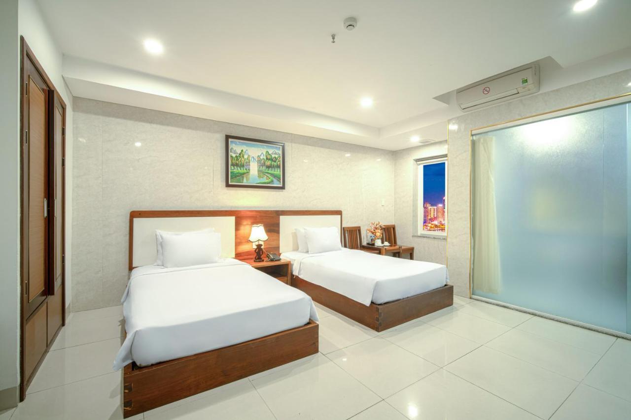 Emerald Boutique Hotel Danang Exterior photo